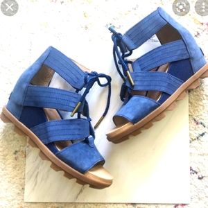SOREL Wedges, Sandals Size 7